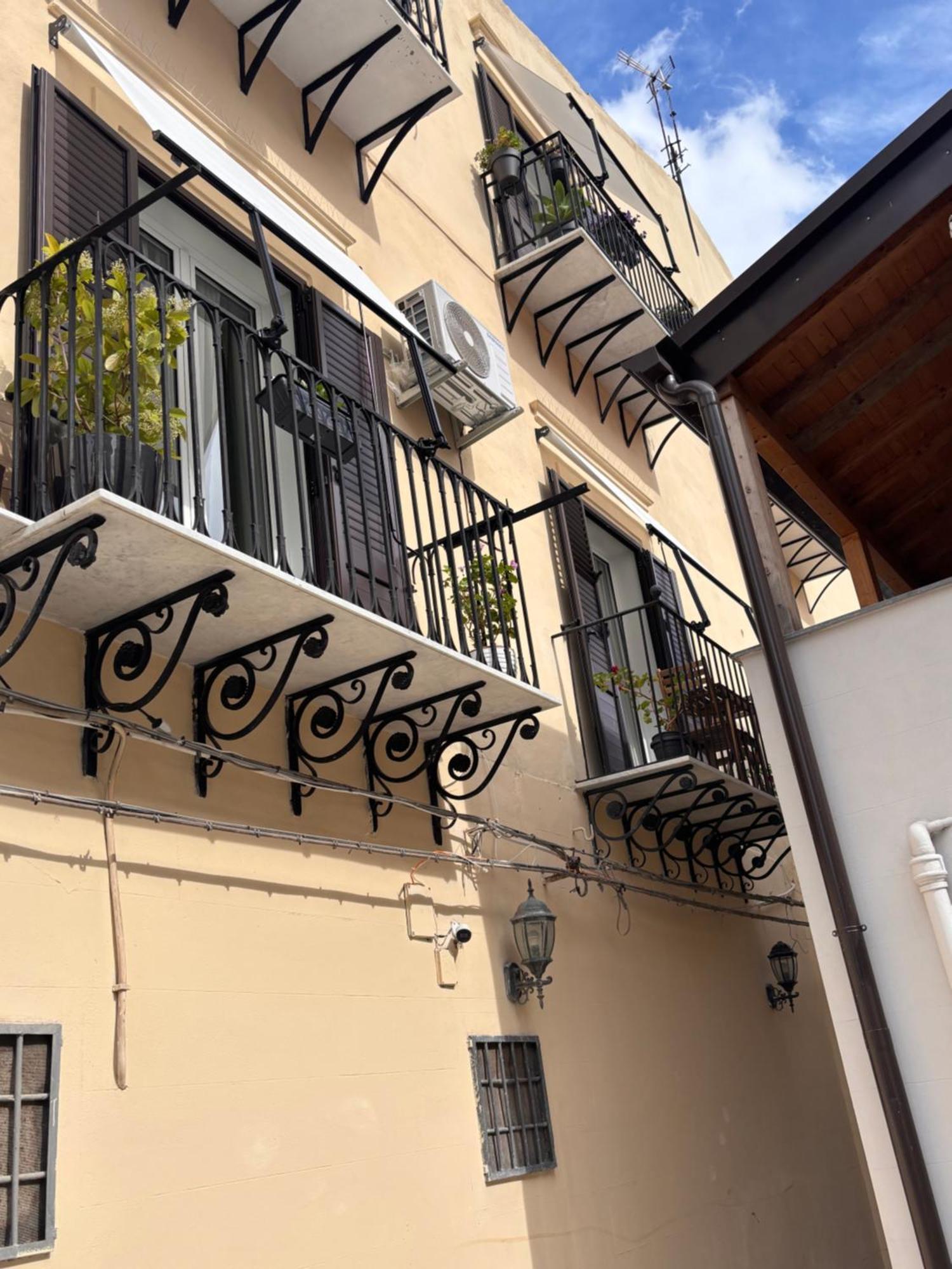 Olivuzza 27 Hotel Palermo Luaran gambar